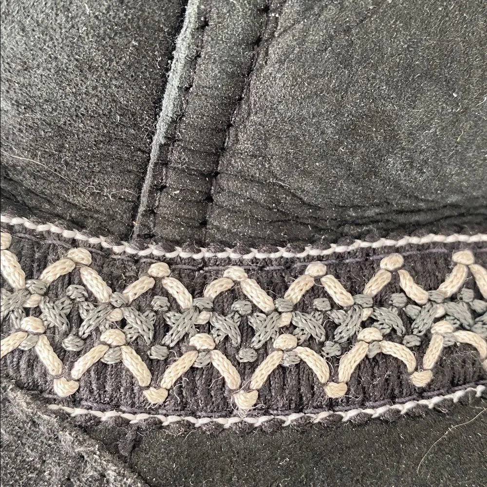 WOMEN'S UGG SUNDANCE REVIVAL BRAID BLACK TALL BOOT Sz 6 Boho Western Winter